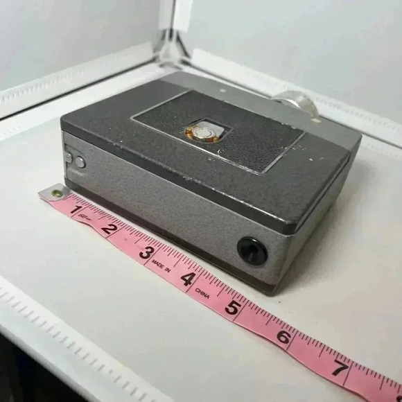 Vintage Yashica Camera No. 3515043 8- ES Untested - Picture 8 of 9